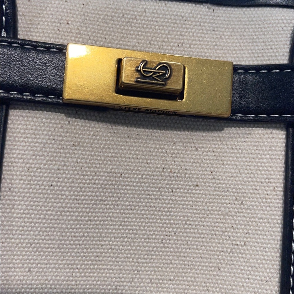 Steve Madden Women Bags - Picture 6 of 6